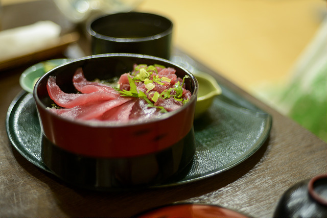 マグロ丼