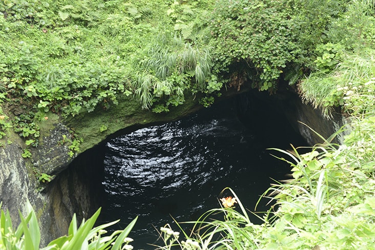 堂ヶ島　天窓洞